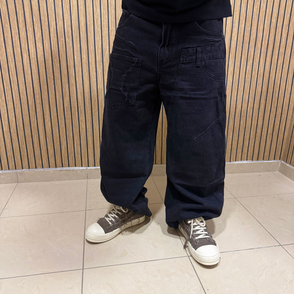 JEANS GRAY FAKE POCKET